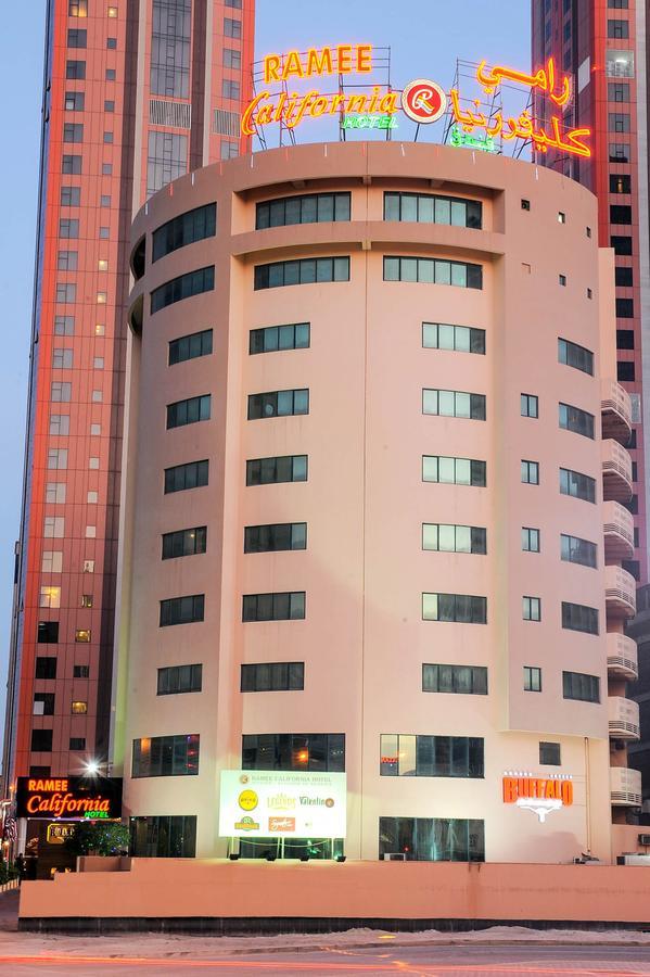 Ramee California Hotel Манама Екстериор снимка