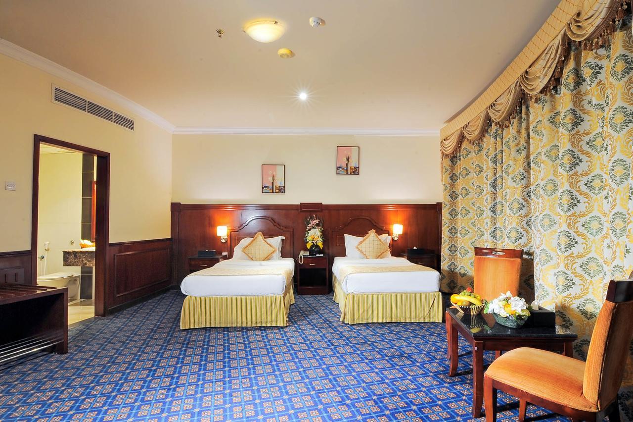 Ramee California Hotel Манама Екстериор снимка